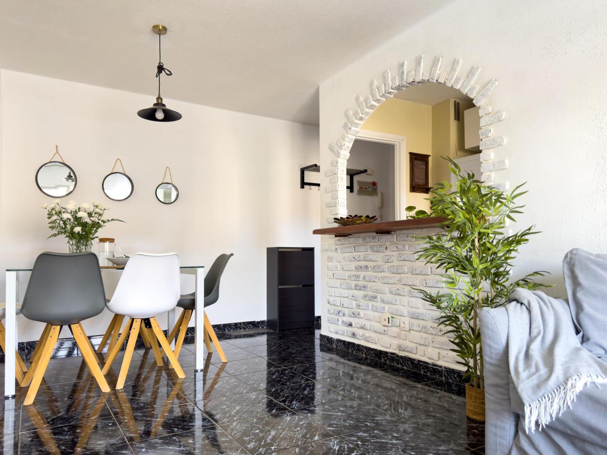 Amazing 3-Bedroom Apartment. Pool And Sea View! Los Cristianos  Dış mekan fotoğraf