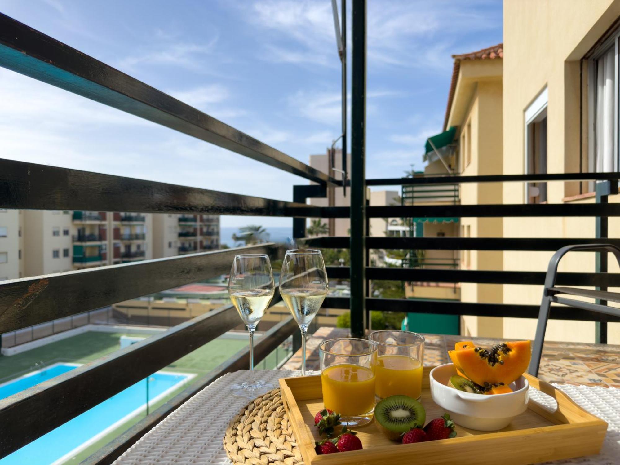 Amazing 3-Bedroom Apartment. Pool And Sea View! Los Cristianos  Dış mekan fotoğraf